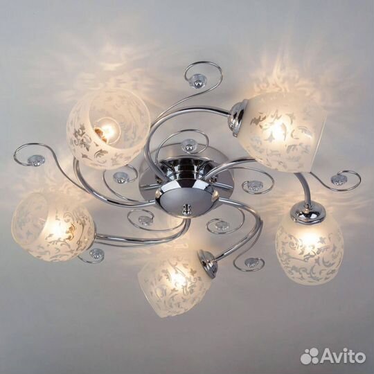 Люстра потолочная в спальню современная