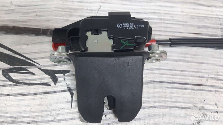 Замок багажника для VW Polo