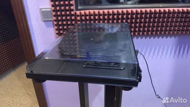 Виниловый проигрыватель teac TN 100