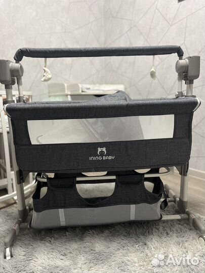 Прикроватная кроватка с электро качанием