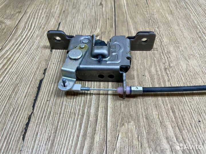 Замок сидения левый Honda Civic 4D 2005 - 2012г