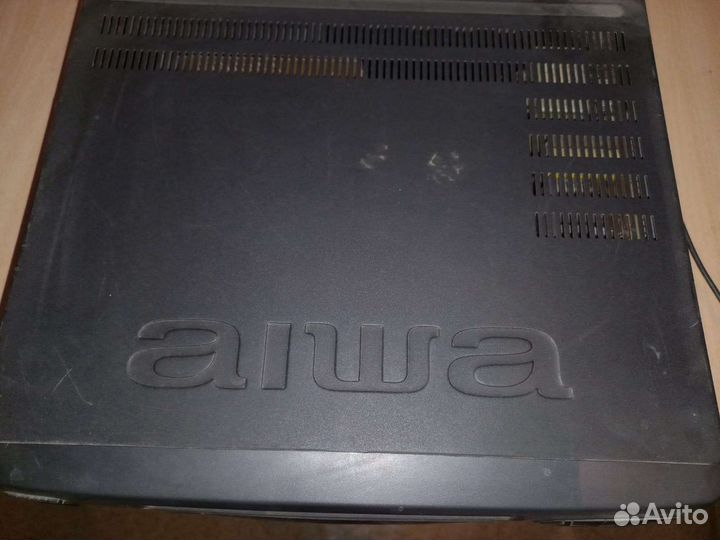Видеомагнитофон aiwa
