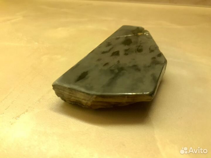 Японский натуральный камень Шобудани Карасу