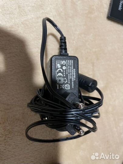 Цифровая фоторамка ViewSonic VFM1036w-51e