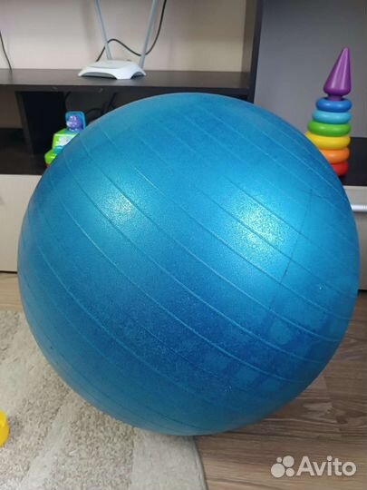 Гимнастический мяч