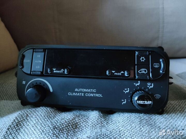 Блок климат контроля Крайслер Вояджер 4. 2 зонный