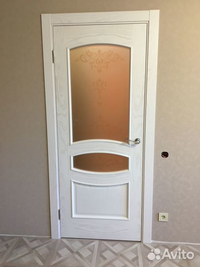 Установка межкомнатных дверей