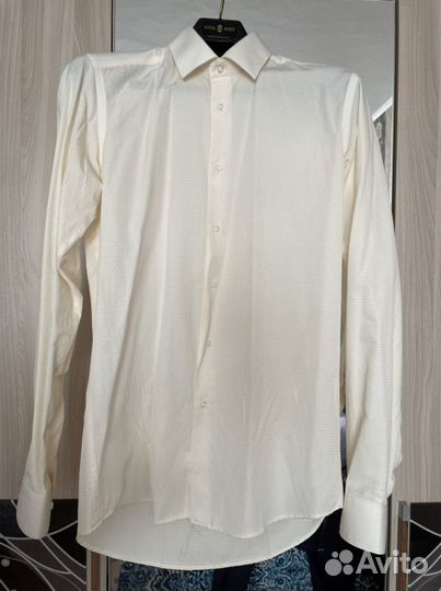 Мужской костюм с рубашкой