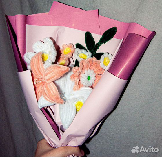 Букеты из синельной проволоки и атласных лент