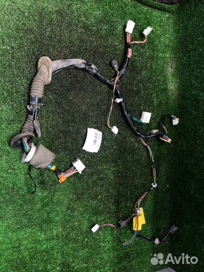 Проводка двери передняя правая Subaru Legacy BL5