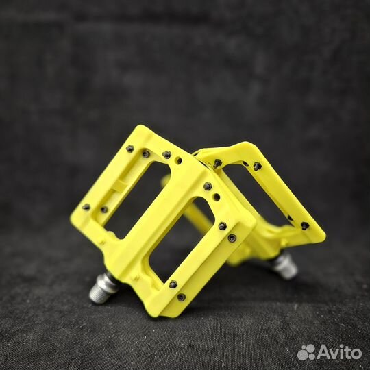 Педали HT Components PA12A, желто-зеленые (yellow