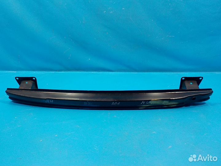 Усилитель заднего бампера volkswagen Passat B6 200