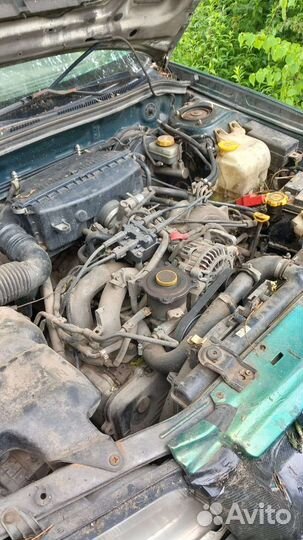 Subaru Forester 2.5 AT, 2000, битый, 250 000 км