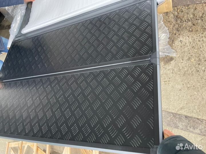 Крышка bewstwil на mitsubishi L200 2015-2022