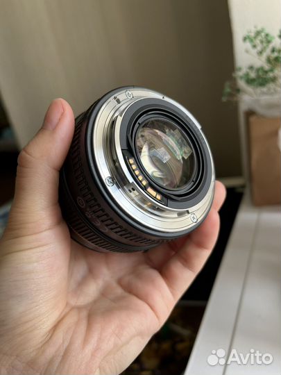 Объектив Canon EF 50mm 1:1.4