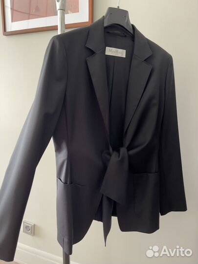Костюм женский 46-48 размер