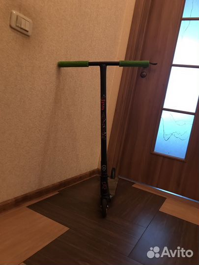 Трюковой самокат