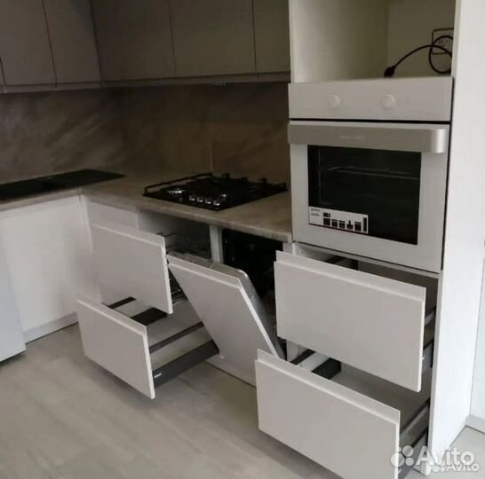 Кухня на заказ новая