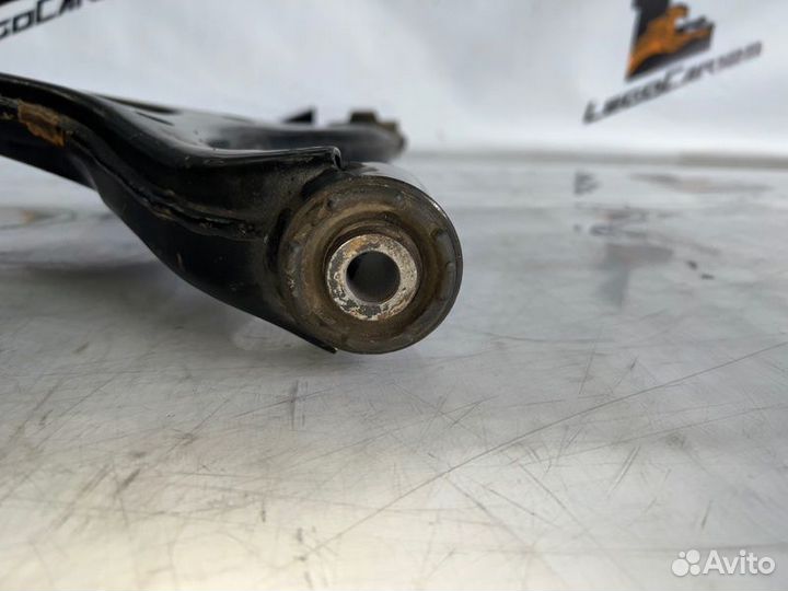 Рычаг подвески нижний передний левый Hyundai Santa