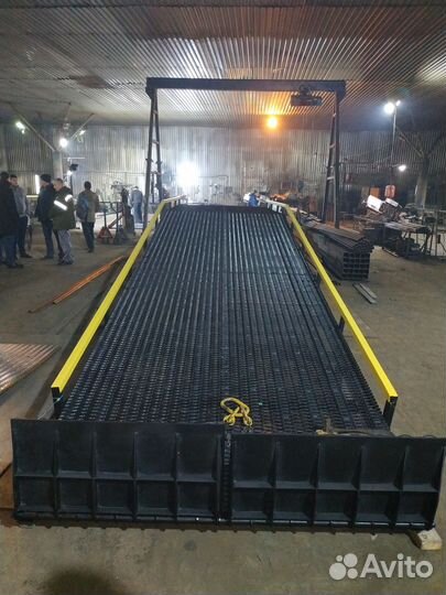 Эстакада длина 9 м, грузопод 5 тонн, новая