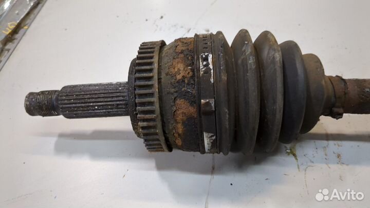 Полуось правая передняя киа Carens