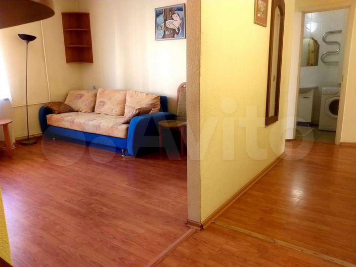 3-к. квартира, 80 м², 3/4 эт.