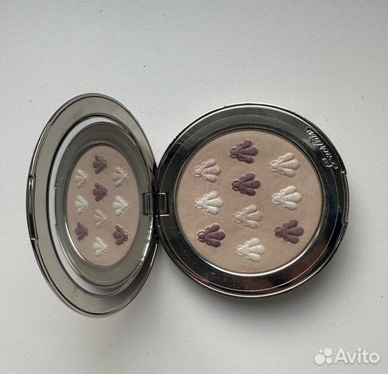 Guerlain meteorites пудра compact poudre d'or