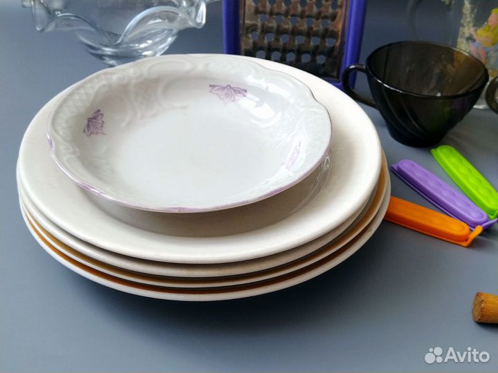 Посуда пакетом Тарелки Чашки Ложки Штопор Тёрка