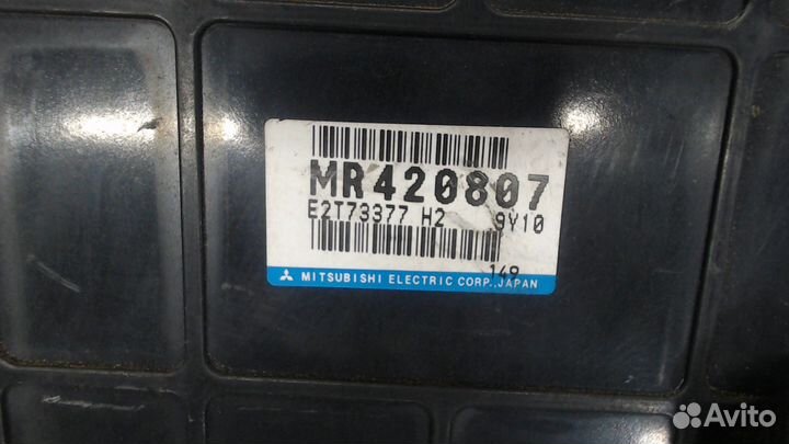 Блок управления двигателем Mitsubishi Carisma, 199