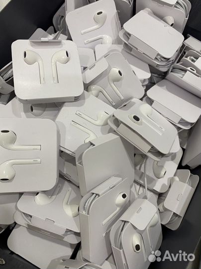 Наушники для iPhone