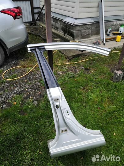 Стойка кузова, средняя, правая тойота калдина2000г