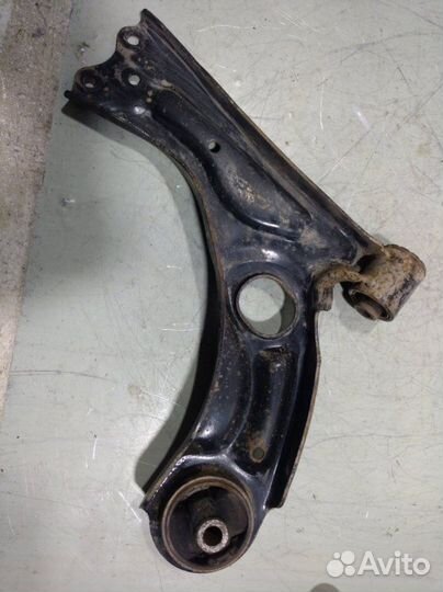 Рычаг подвески передний правый Chevrolet Cobalt