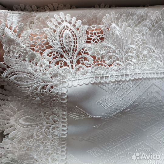 Скатерть новая с салфетками