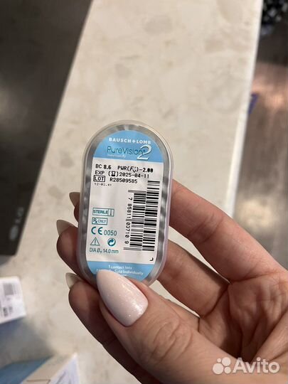 Продам контактные линзы на -2.00