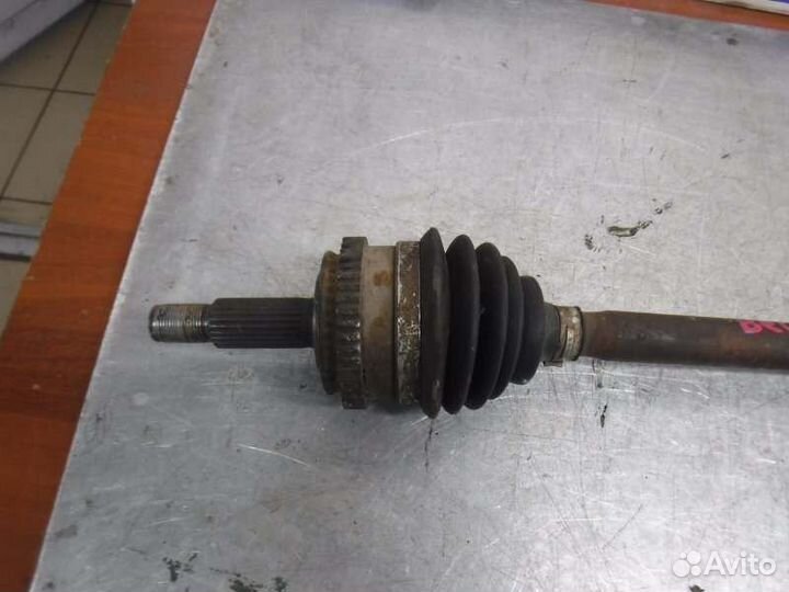 Привод передний правый Лада Веста 21129 2016