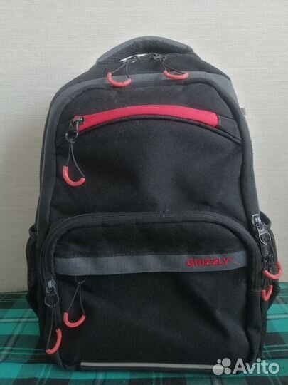 Рюкзак школьный для мальчика grizzly