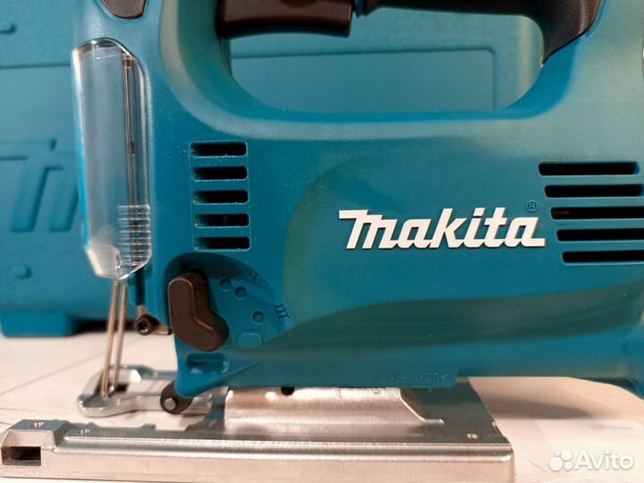 Электро лобзик makita