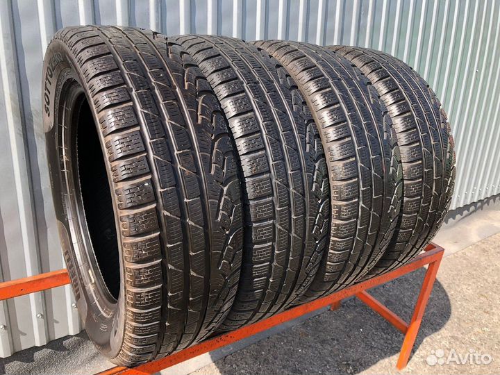 Pirelli Winter Sottozero II 215/60 R17