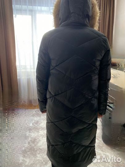Пуховик женский 42 44