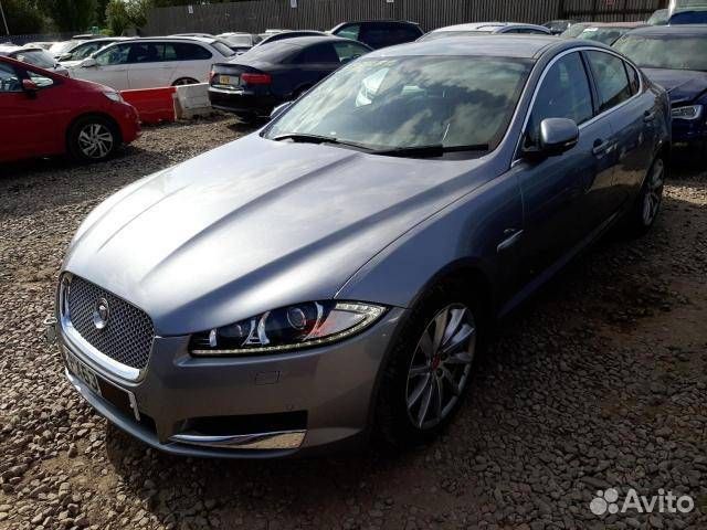Разбирается на запчасти jaguar XF 2011-2015