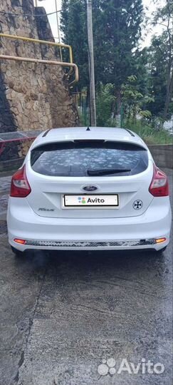 Ford Focus 1.6 МТ, 2013, 30 000 км