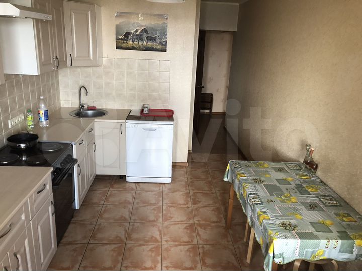 3-к. квартира, 80 м², 15/17 эт.