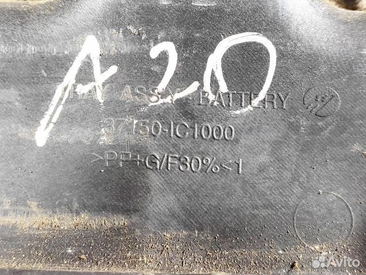 Площадка под аккумулятор Hyundai Getz