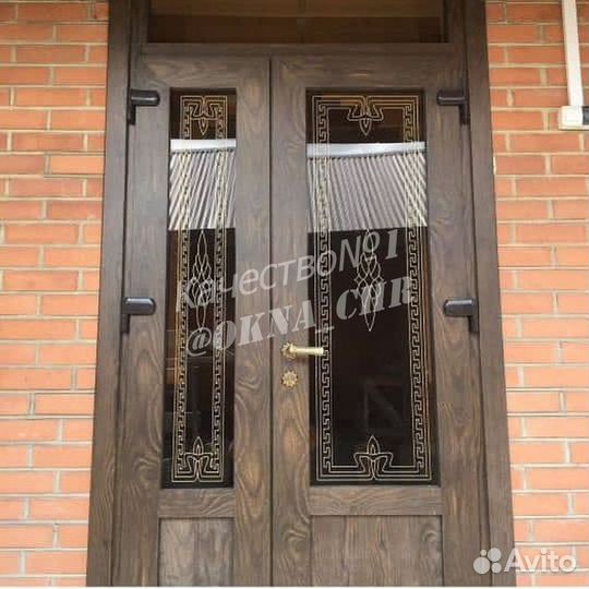 Пластиковые двери