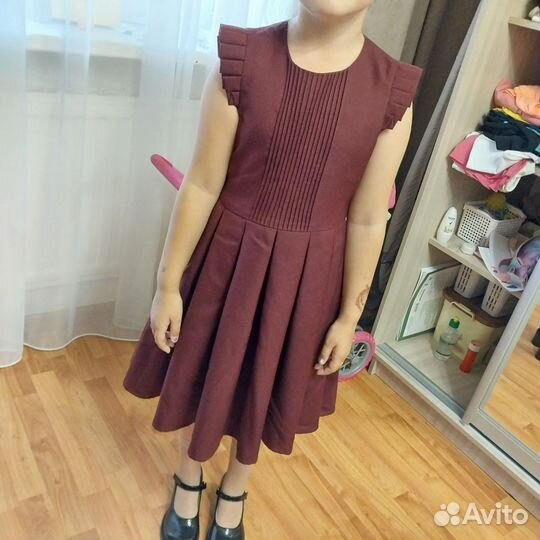 Пэсарафан школьный бордовый 128-134