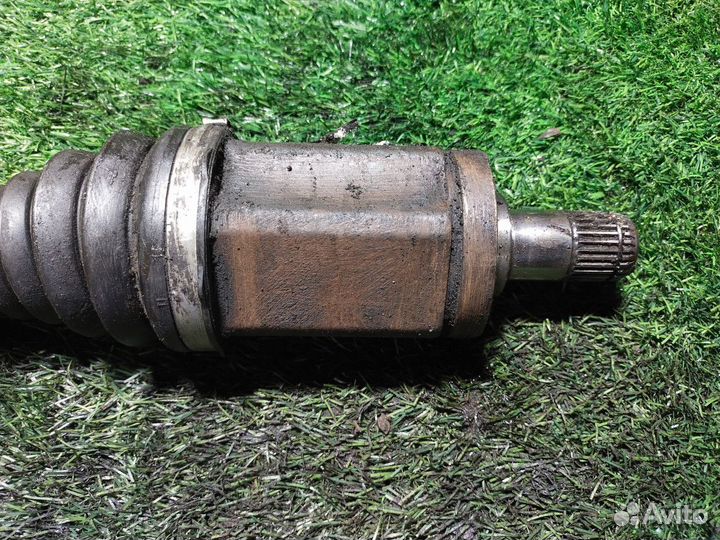 Полуось Перед. Лев. BMW 3-series E90