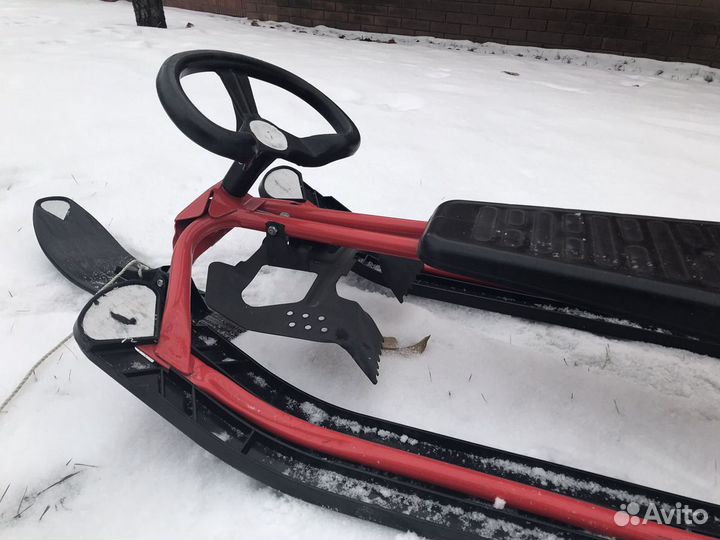 Детский снегокат бу