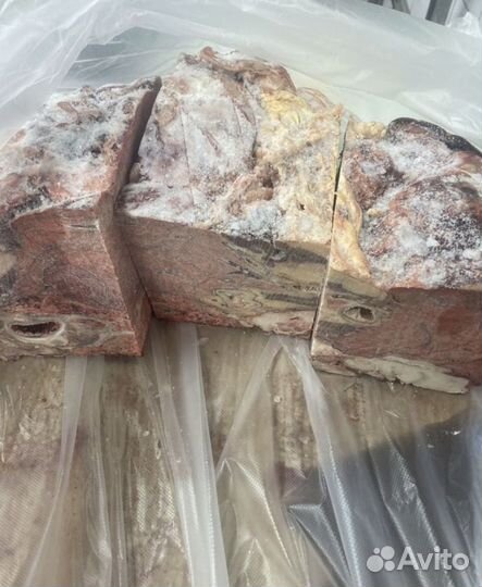 Натуральное собачие питание и деликотесы