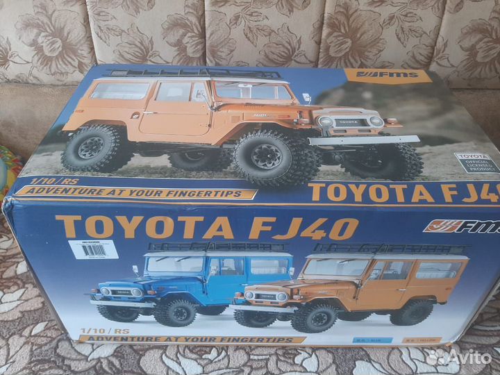 FMS лицензирован Toyota FJ40 1:10