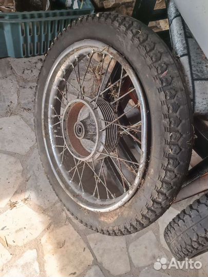 Колеса от Явы